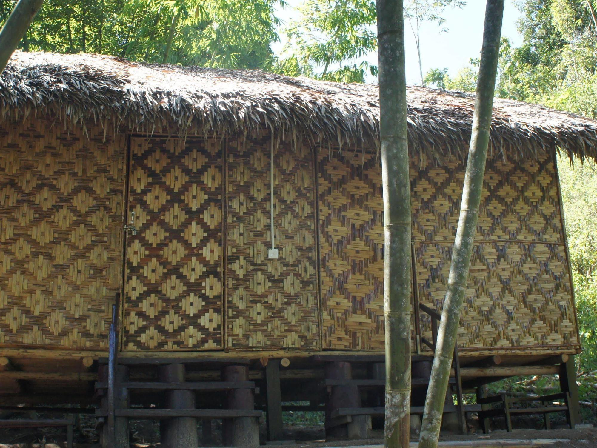 Rain Forest Inn Ringlet Екстер'єр фото